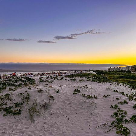 Incrivel Apto A 800M Da Praia Do Forte - Cabo Frio Kültér fotó